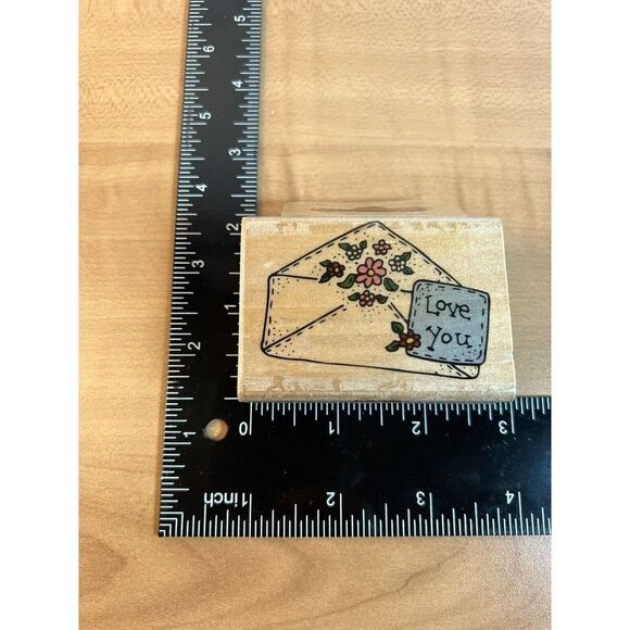 2000 Designs by Trina Hegdahl “Love You” Stamp 3x2” - Picture 4 of 4
